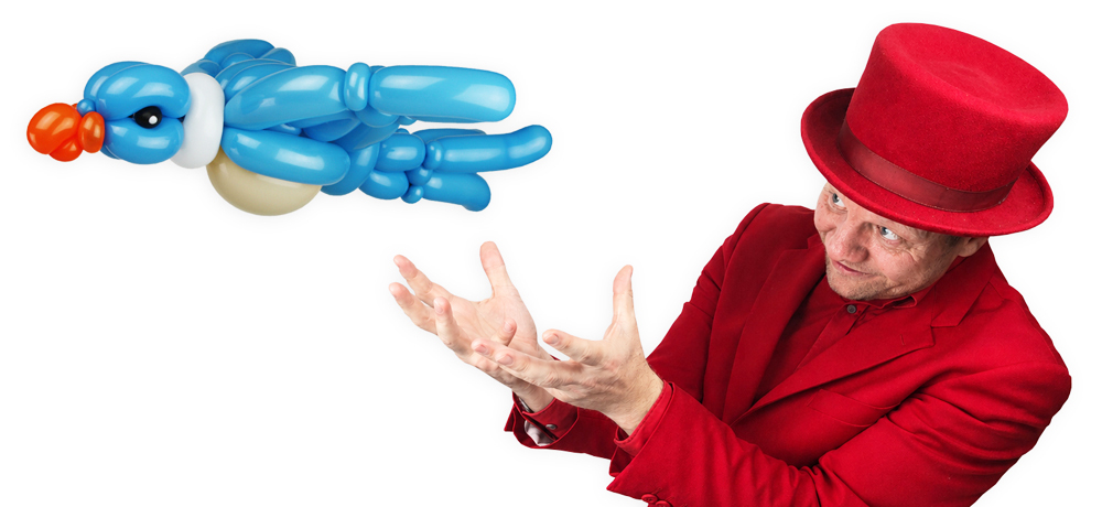 ballonkunstenaar Pieter met een blauwe vogel